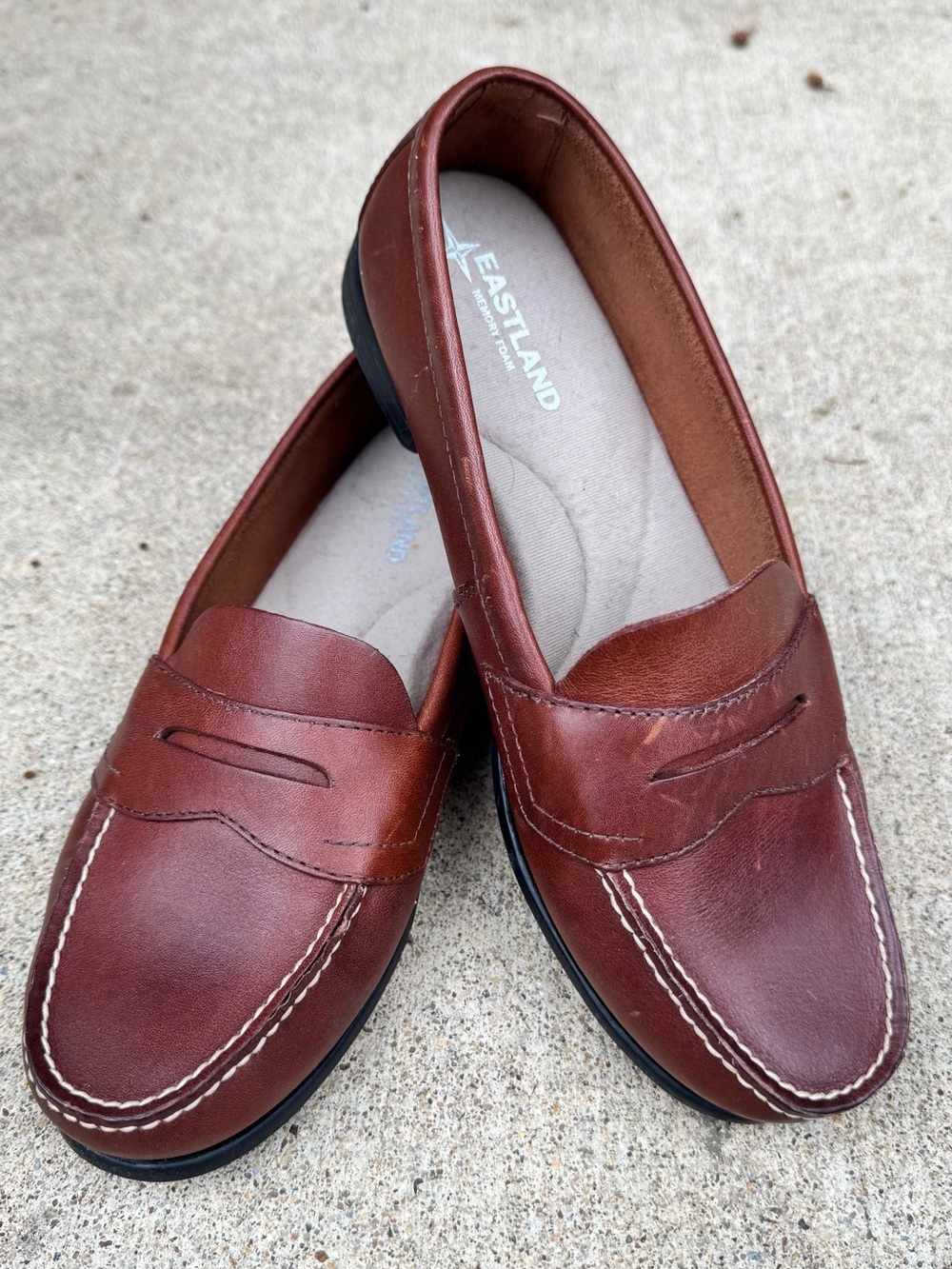 Eastland Cognac Brown Leather Penny Loafers Women's 9 Wide
